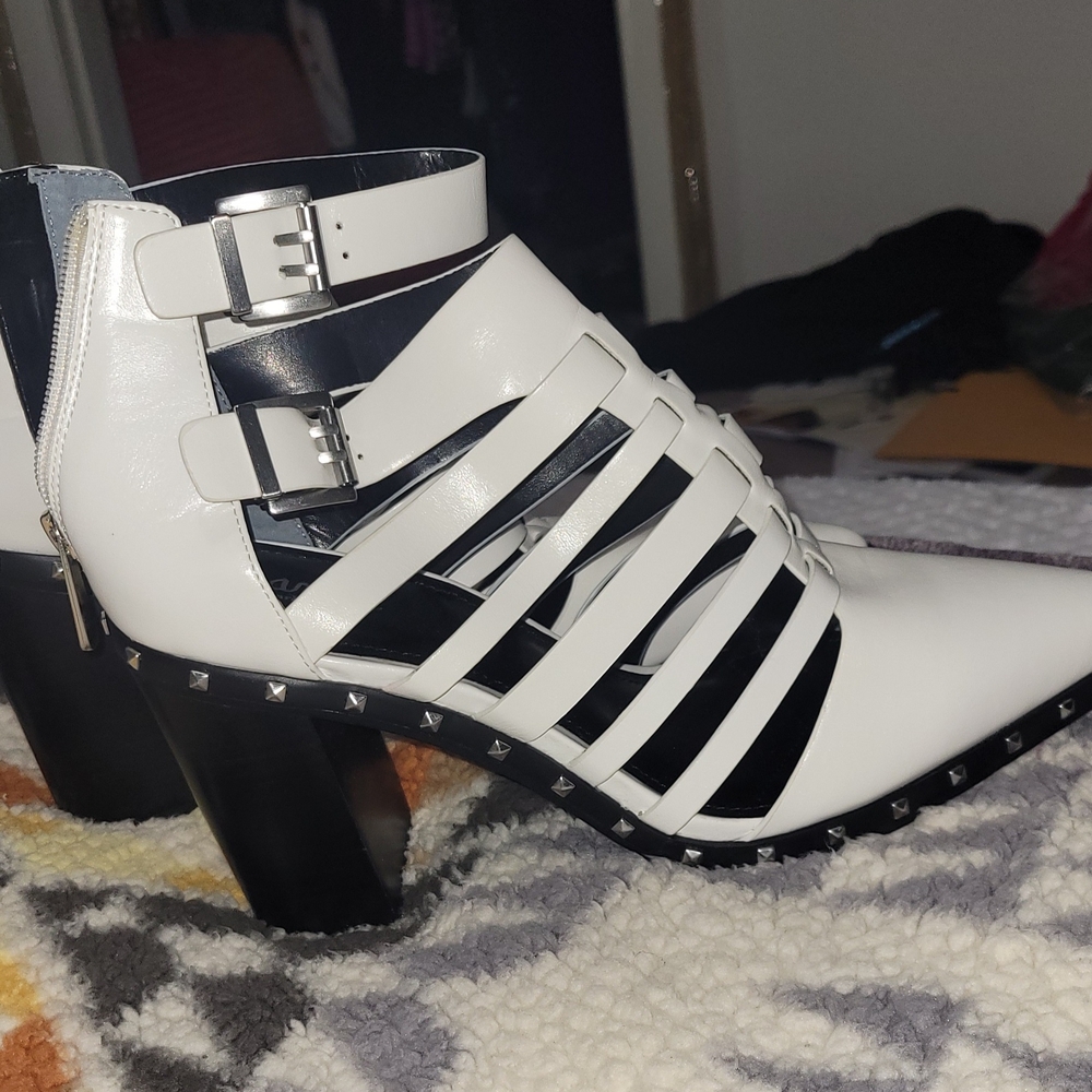 Charles By Charles David White and Black Strappy Heeled Boots